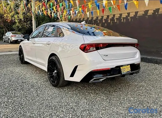 2022 Kia K-5 — foto 7 / 9