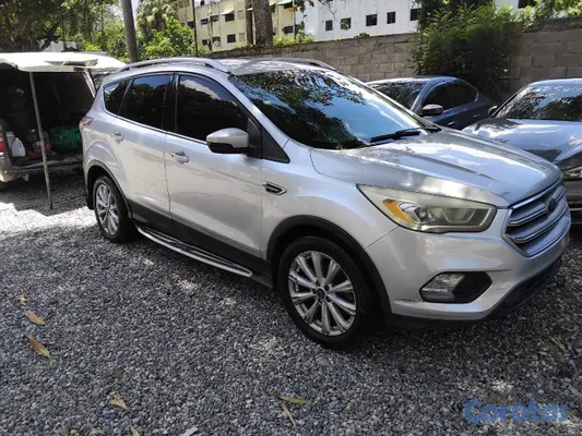 2017 Ford Escape — foto 2 / 5