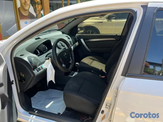 2016 Chevrolet Aveo — foto 5 / 5