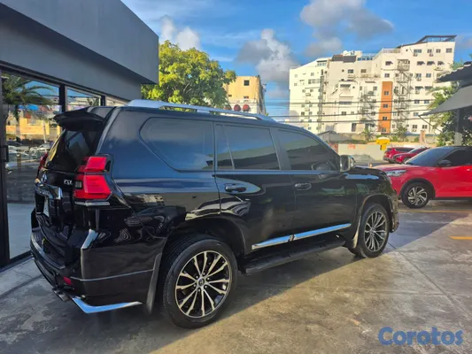 2018 Toyota Land Cruiser Prado — foto 2 / 8