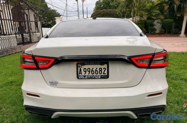 2019 Nissan Maxima — foto 5 / 9