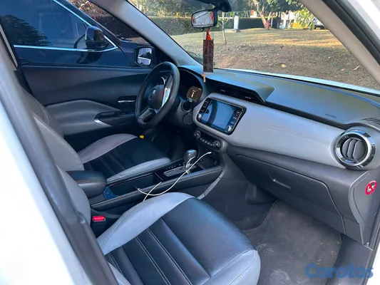 2022 Nissan Kicks — foto 3 / 5