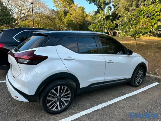 2022 Nissan Kicks — foto 5 / 5