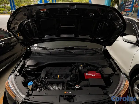 2022 Kia Sonet — foto 12 / 14