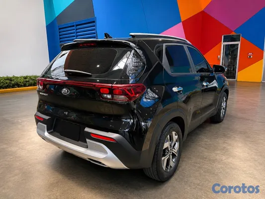 2022 Kia Sonet — foto 14 / 14