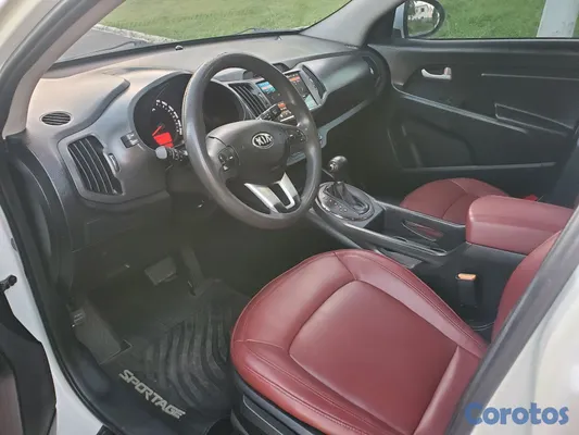 2012 Kia Sportage — foto 7 / 13