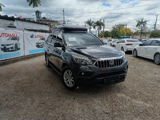 2019 KGM Rexton