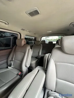 2018 Hyundai Grand Starex — foto 4 / 9