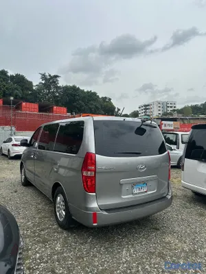 2018 Hyundai Grand Starex — foto 5 / 9
