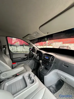 2018 Hyundai Grand Starex — foto 7 / 9