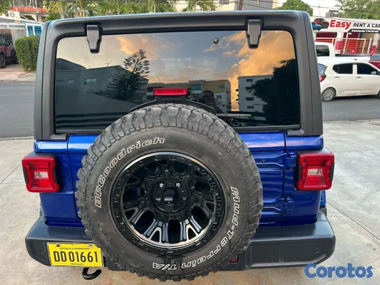 2020 Jeep Wrangler — foto 5 / 9