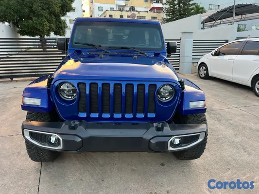 2020 Jeep Wrangler — foto 6 / 9