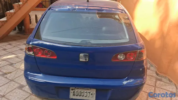 2003 Seat Ibiza — foto 2 / 3