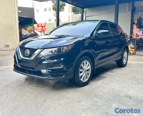 2020 Nissan Rogue — foto 2 / 6