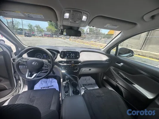2019 Hyundai Santa Fe — foto 4 / 4