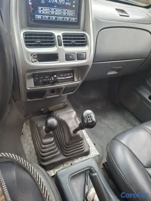 2004 Nissan Frontier — foto 6 / 12