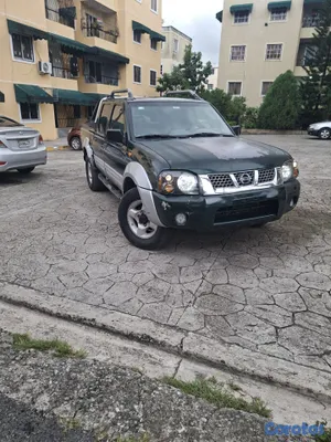 2004 Nissan Frontier — foto 12 / 12