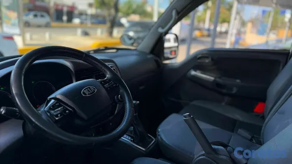 2020 Kia Bongo — foto 4 / 8