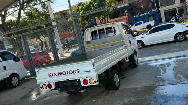 2020 Kia Bongo — foto 8 / 8