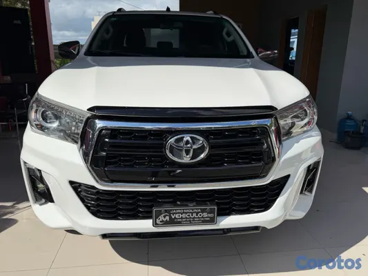 2020 Toyota Hilux — foto 9 / 11