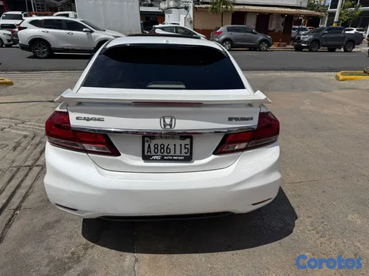 2015 Honda Civic — foto 3 / 13