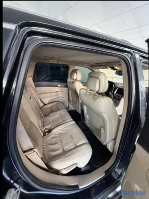 2015 Jeep Grand Cherokee — foto 9 / 10