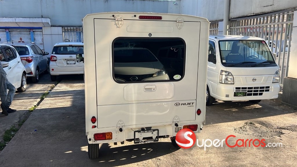 2019 Daihatsu Hijet — foto 6 / 8