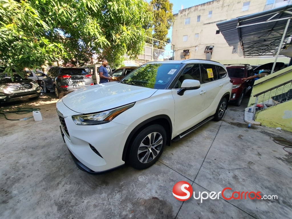 2020 Toyota Highlander XLE — foto 10 / 10
