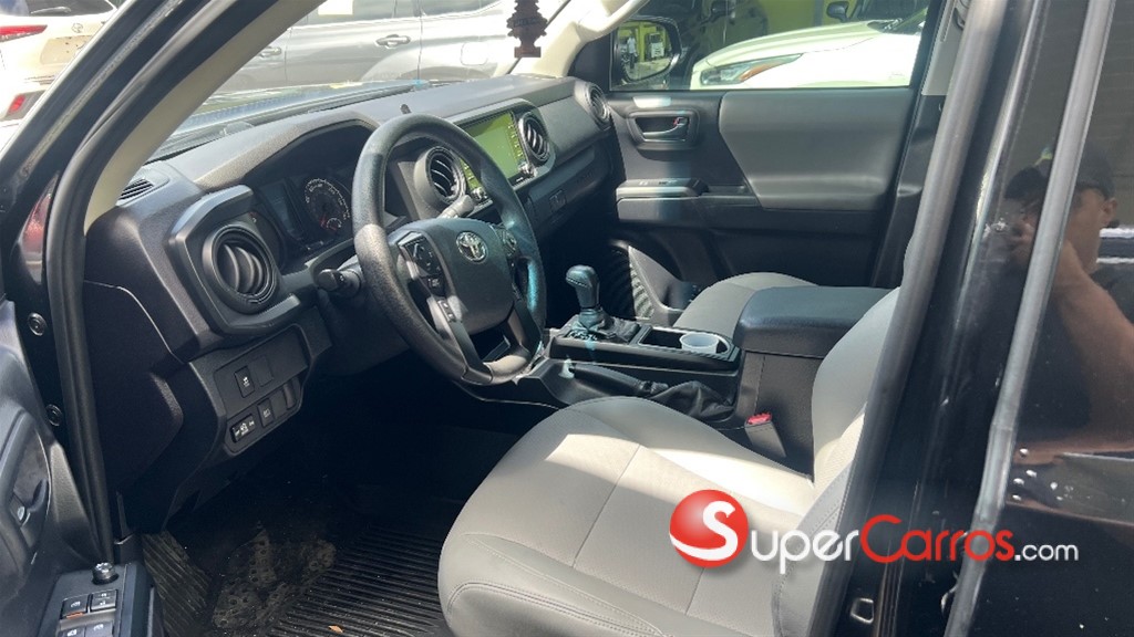 2020 Toyota Tacoma SR5 — foto 7 / 10
