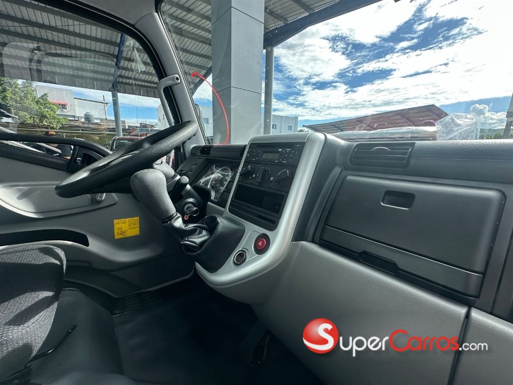 2027 Mitsubishi Motors Canter Volteo — foto 4 / 12