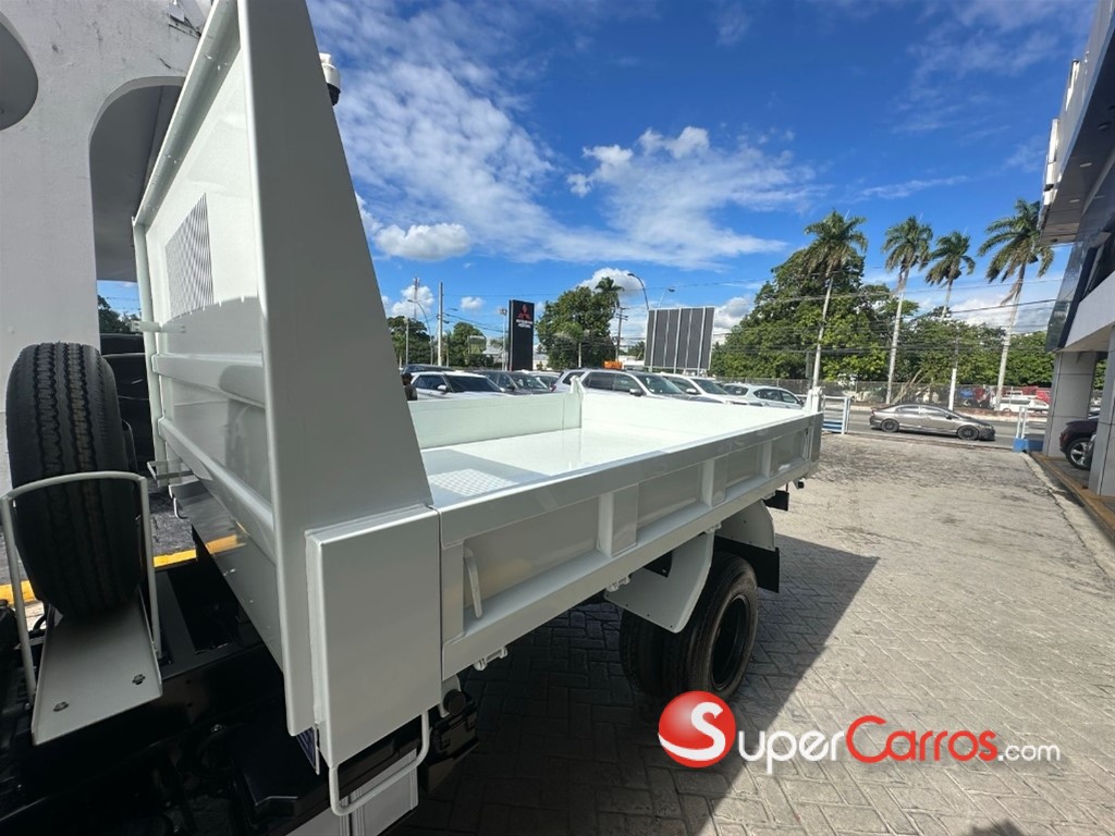 2027 Mitsubishi Motors Canter Volteo — foto 6 / 12
