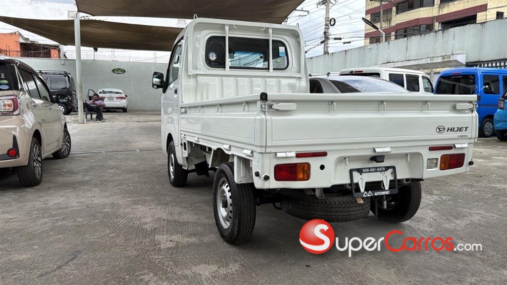 2020 Daihatsu Hijet — foto 8 / 9