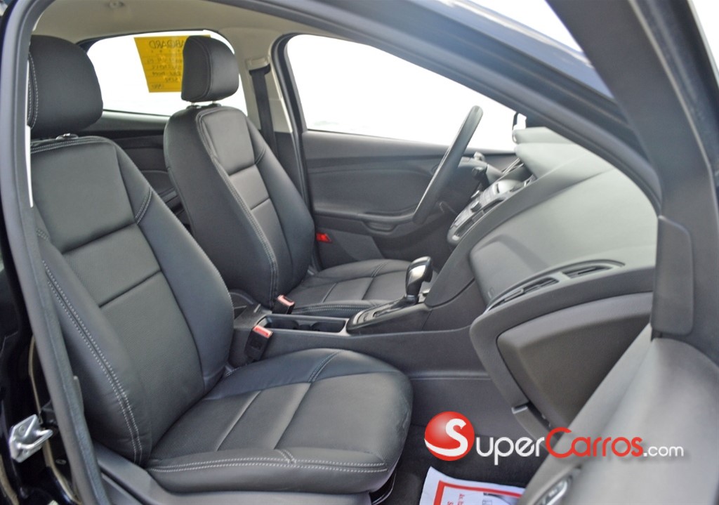 2017 Ford Focus SE — foto 7 / 12