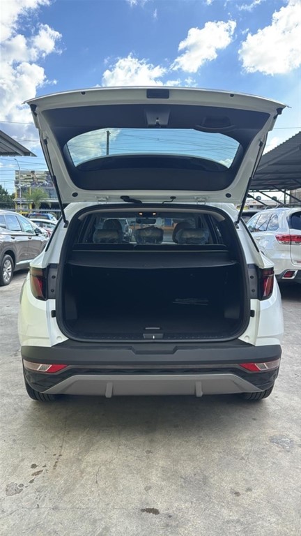 2023 Hyundai Tucson LIMITED — foto 5 / 10