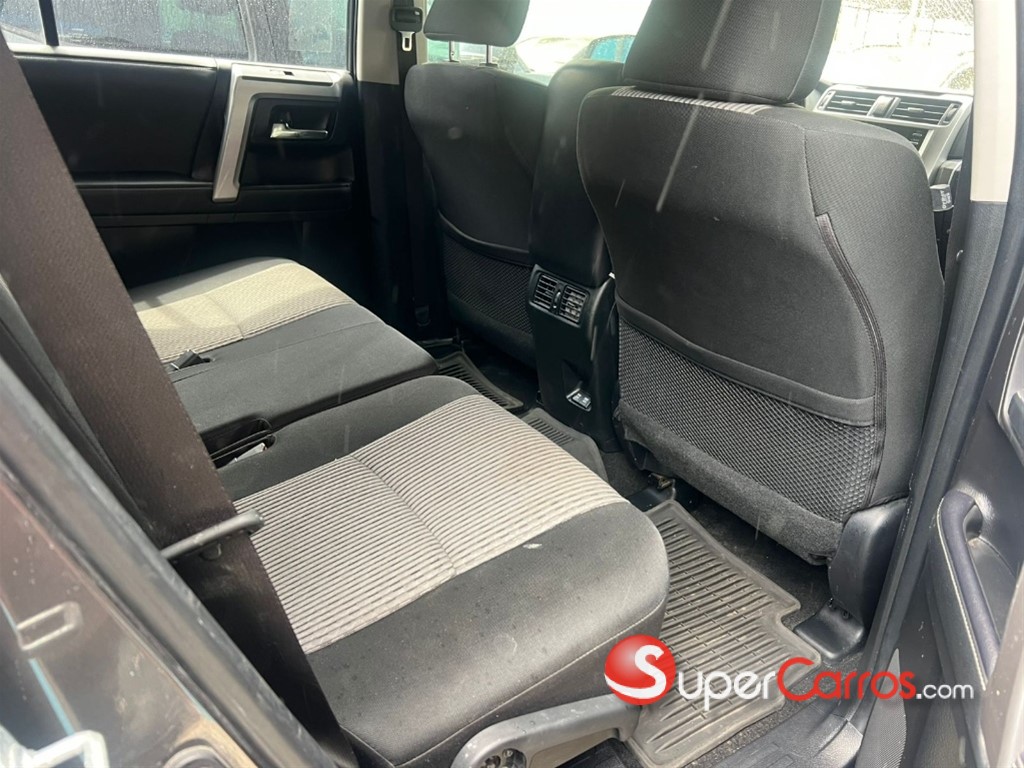 2022 Toyota 4 Runner — foto 6 / 7