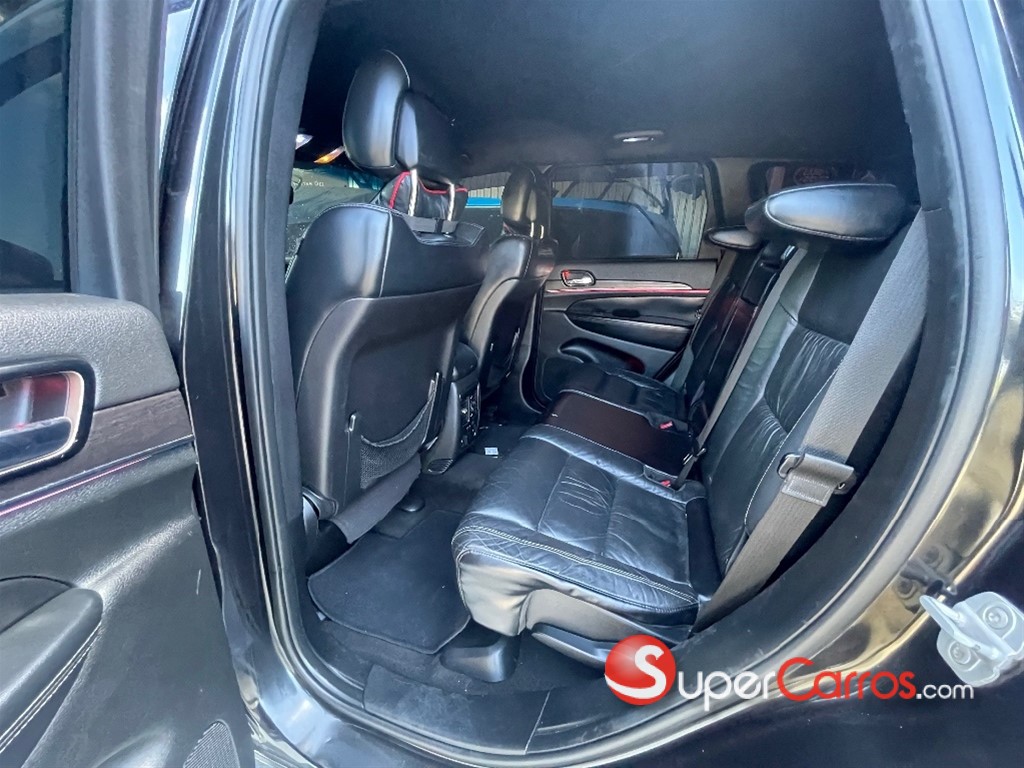 2016 Jeep Grand Cherokee SRT8 — foto 4 / 10