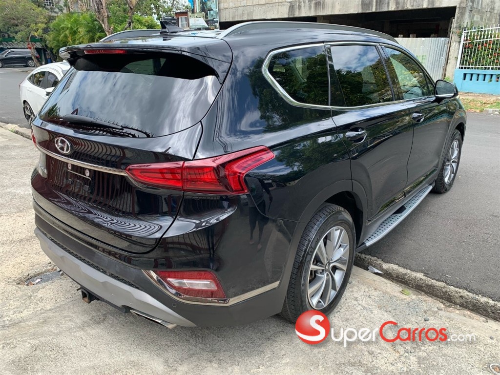 2019 Hyundai Santa Fe — foto 9 / 12