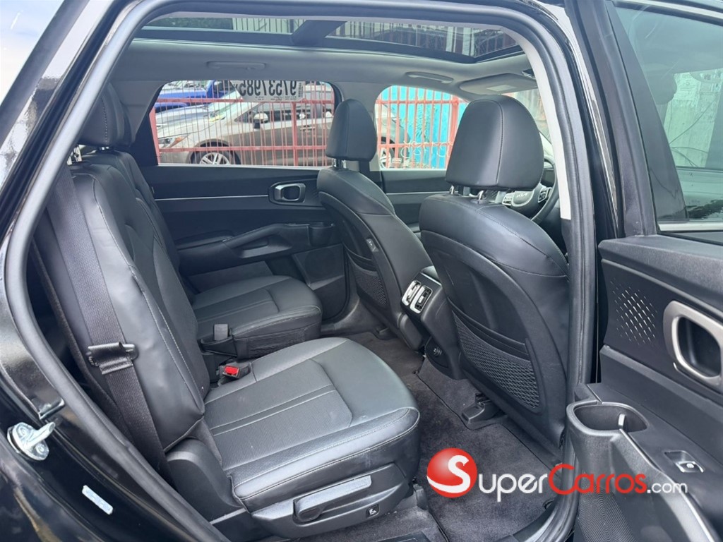 2025 Kia Sorento EX — foto 3 / 12