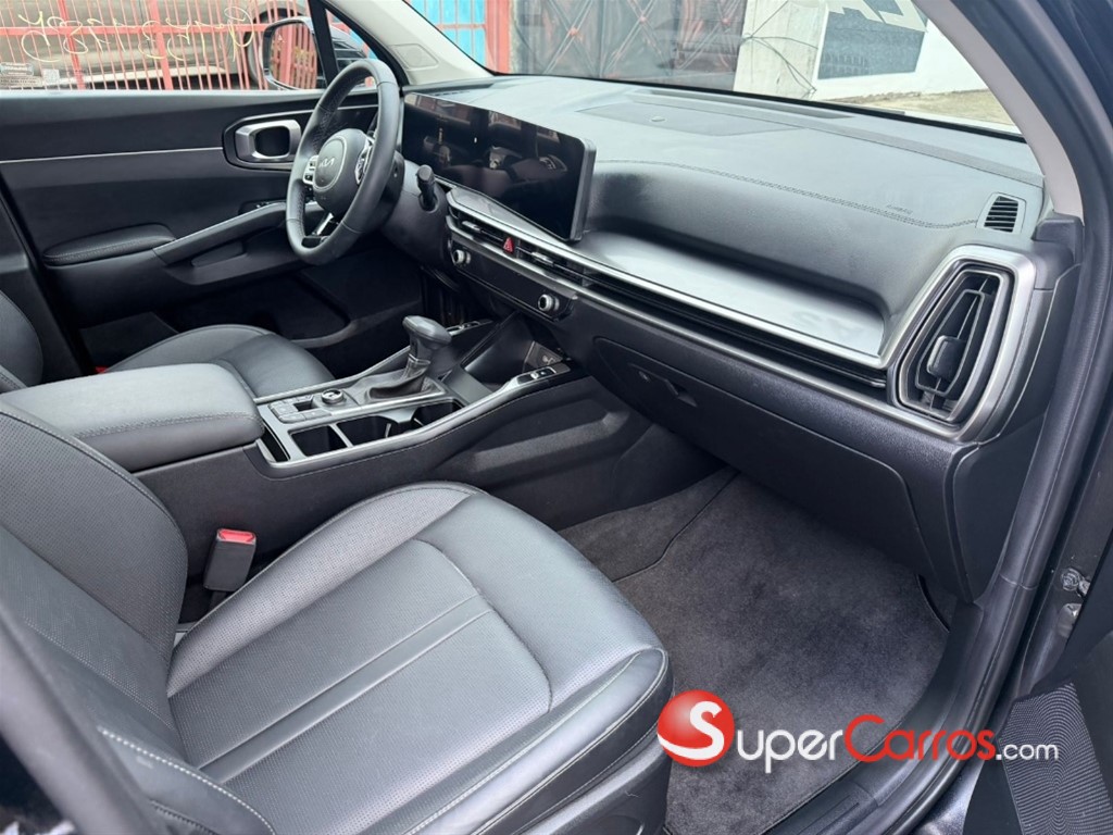 2025 Kia Sorento EX — foto 11 / 12