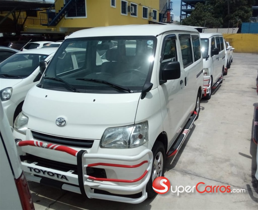 2016 Toyota Town-Ace