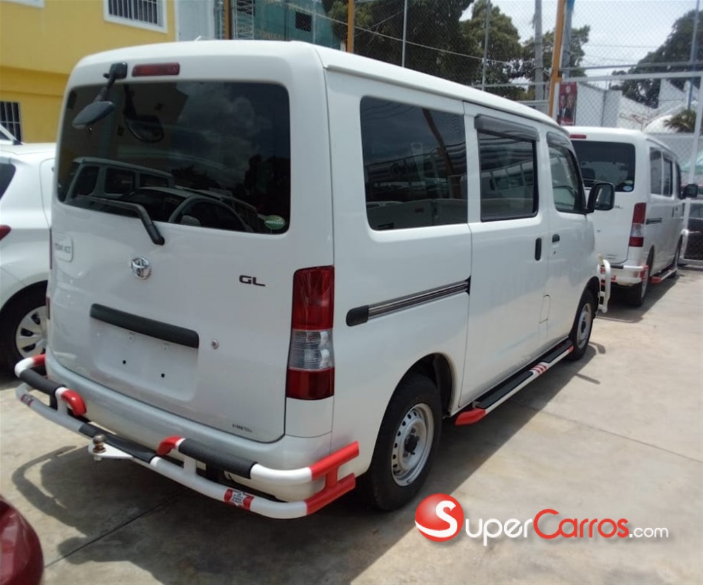 2016 Toyota Town-Ace — foto 10 / 11
