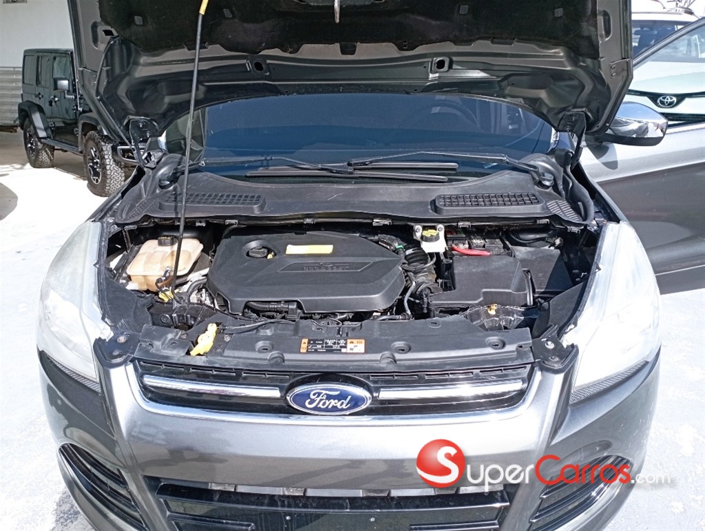 2016 Ford Escape — foto 2 / 10
