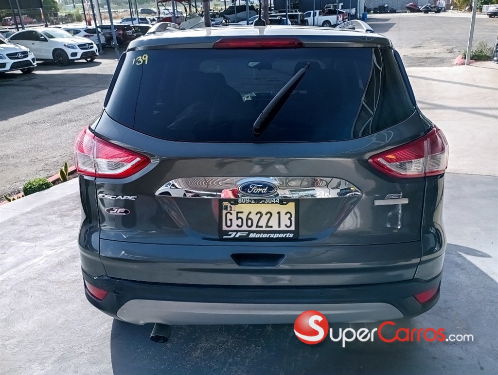 2016 Ford Escape — foto 7 / 10