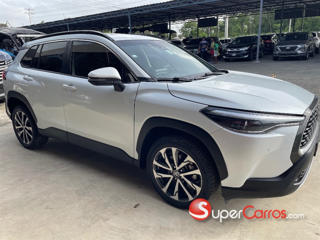 2022 Toyota Corolla Cross Limited — foto 2 / 6