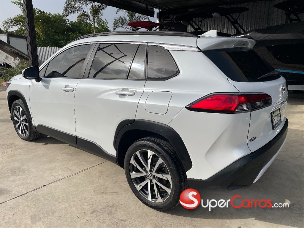 2022 Toyota Corolla Cross Limited — foto 4 / 6