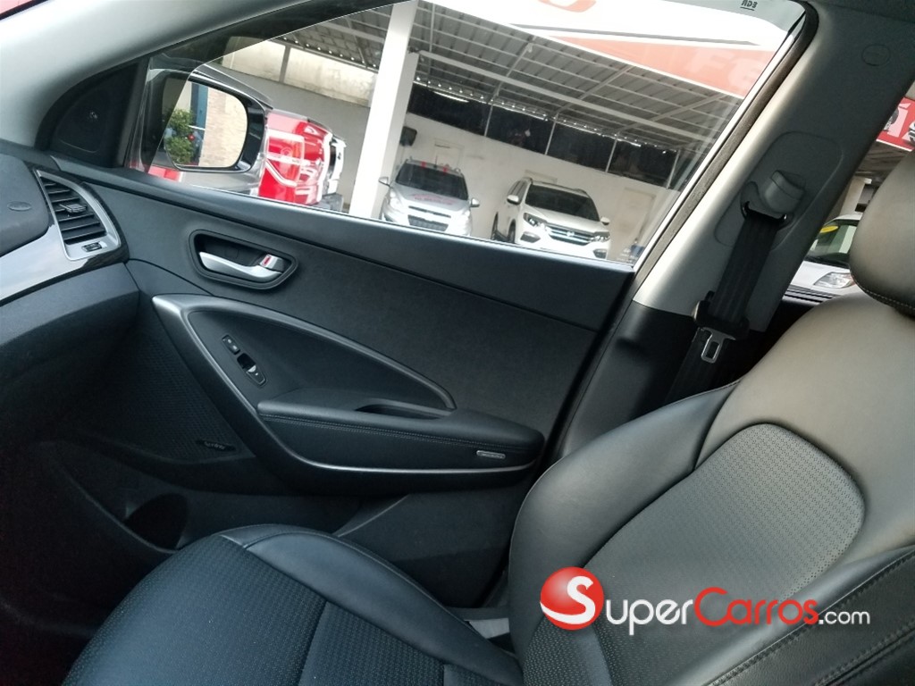 2014 Hyundai Santa Fe Sport 2.0T — foto 11 / 11