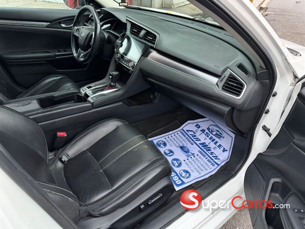 2016 Honda Civic Touring — foto 7 / 12