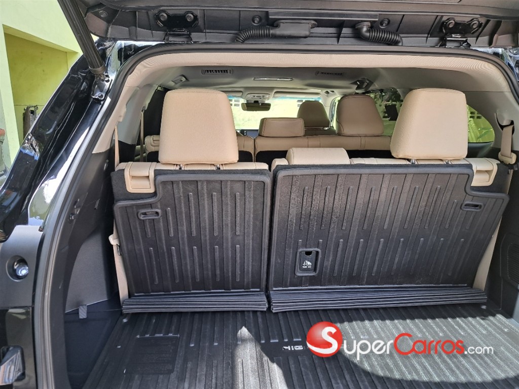 2021 Toyota Highlander XLE — foto 12 / 12