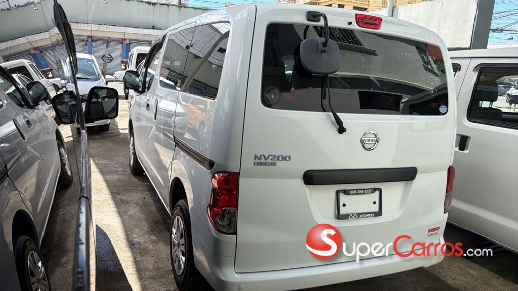 2021 Nissan NV 200 — foto 8 / 8
