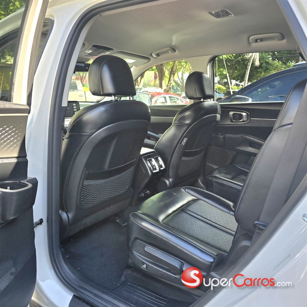 2021 Kia Sorento EX Hybrid — foto 4 / 7